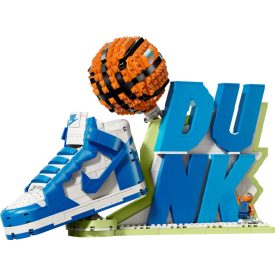 LEGO® Nike Dunk x LEGO® Set